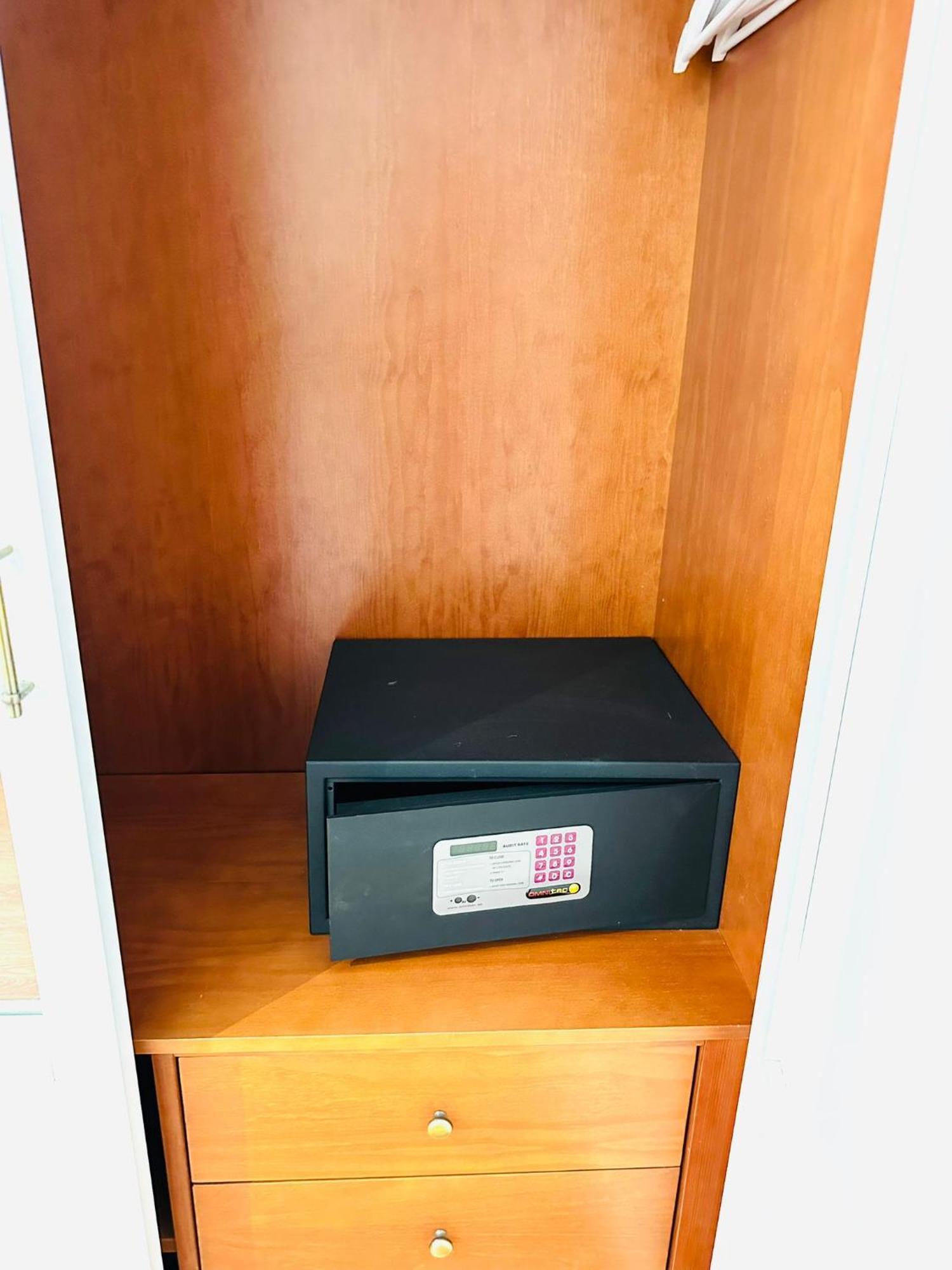 Apartamentos Puente Romano Suites Mérida Luaran gambar