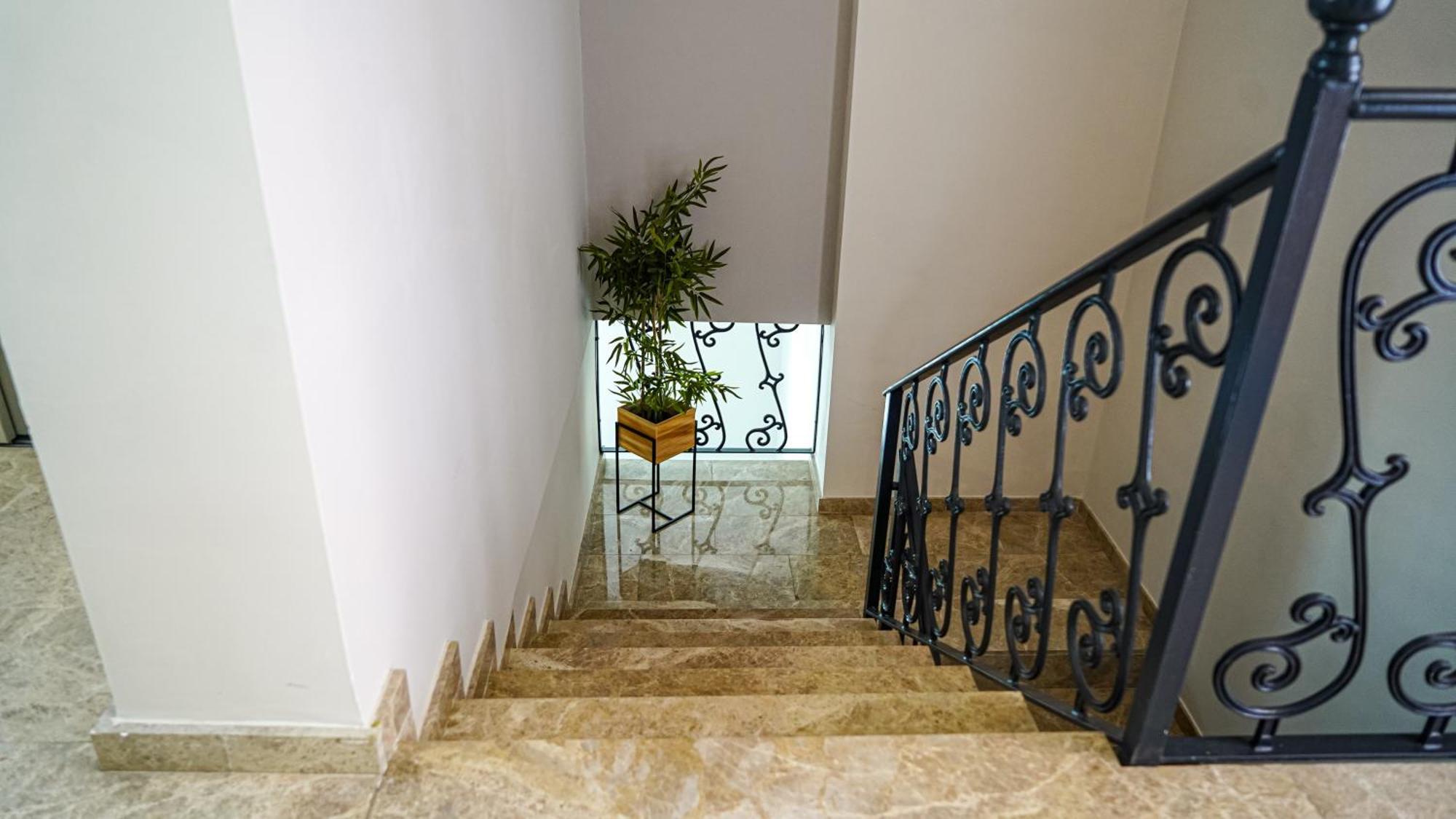 Apartamentos Puente Romano Suites Mérida Luaran gambar