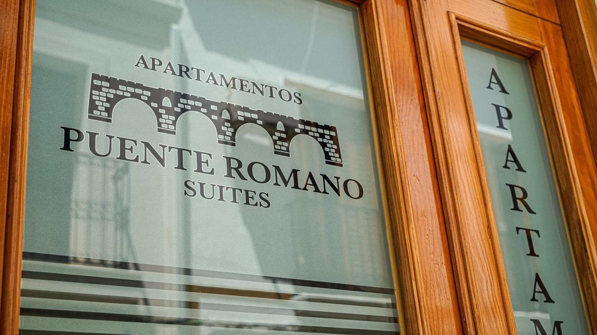 Apartamentos Puente Romano Suites Mérida Luaran gambar