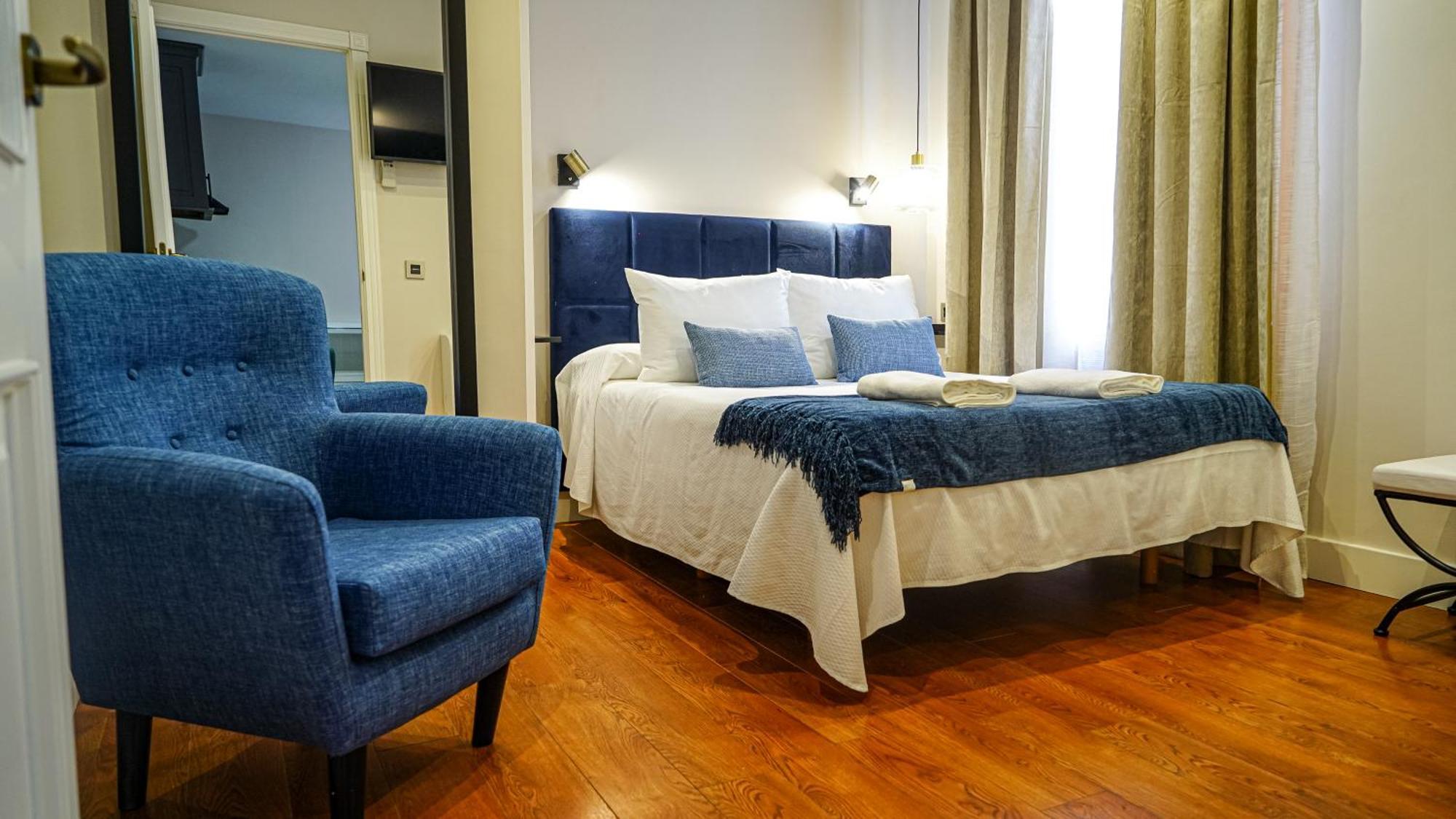 Apartamentos Puente Romano Suites Mérida Luaran gambar